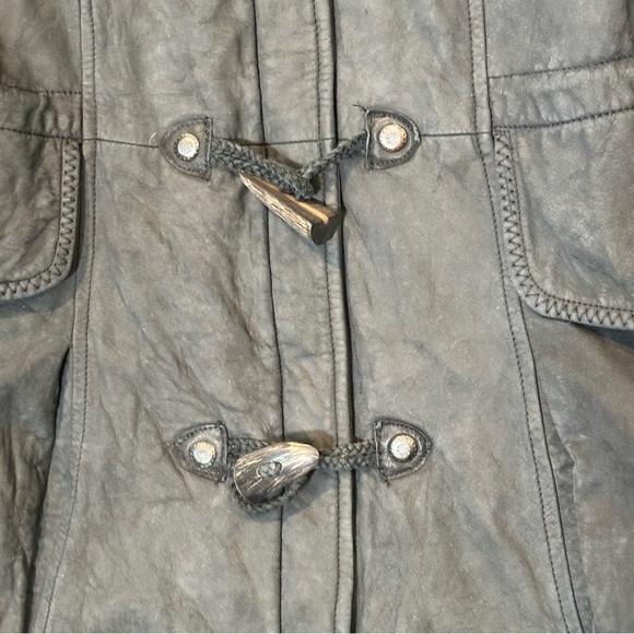 Lone Pine Leather Duffle Coat Women's M Coyote Fur Hood Toggle USA Made Vintage - Picture 6 of 13
